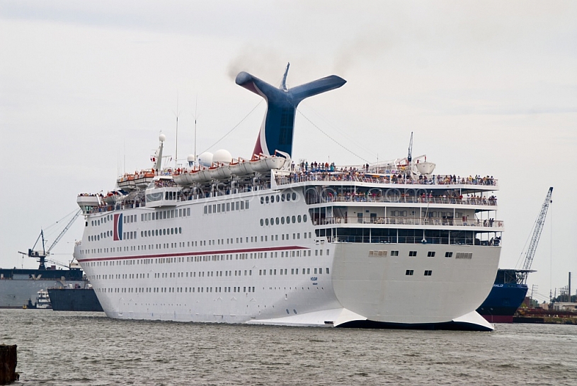 Cruise Ship departing Mobile River